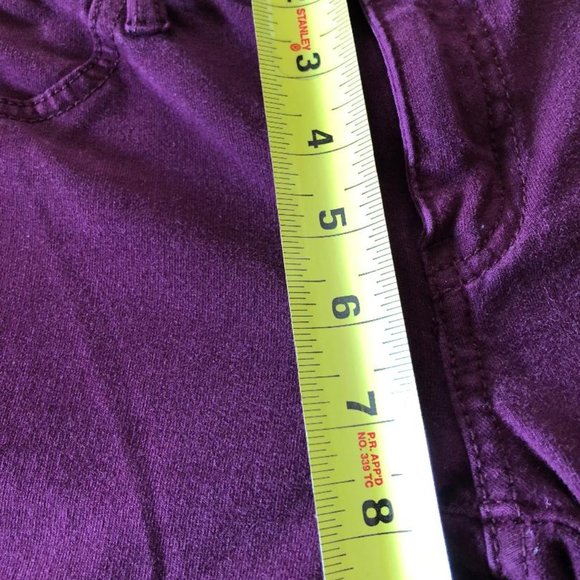 American Eagle, Size 4, low-Rise, Super Stretch Jegging, Color: grape purple - Picture 9 of 12